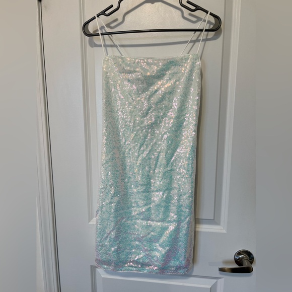 White sequin mini dress - Picture 1 of 3
